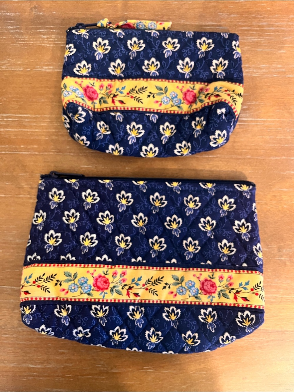 Retired Vera Bradley Maison Blue Medium & Small Cosmetics Bag Makeup Pouch Set 2